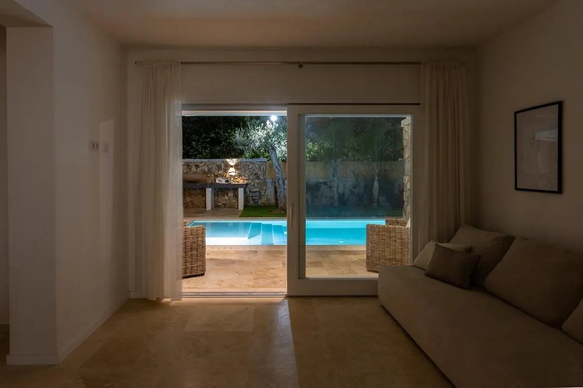 Villa Adalgisa - Luxury Private Pool And Garden Su Loi 0*,  Италия